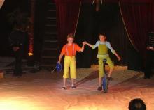 <a href="/actualites/focus-activite-les-arts-du-cirque-la-fscf" class="active">Focus activité: Les Arts du cirque à la FSCF</a><div class="smartphoto_back_link"><a href="/multimedia">Retour aux albums</a></div><div class="smartphoto_date_album">Album publié le 01/08/2016</div>