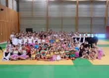 <a href="/actualites/le-championnat-national-fscf-individuel-de-twirling-une-experience-inoubliable" class="active">Le championnat national FSCF individuel de twirling &quot;Une expérience inoubliable&quot;</a><div class="smartphoto_back_link"><a href="/multimedia">Retour aux albums</a></div><div class="smartphoto_date_album">Album publié le 28/04/2016</div>